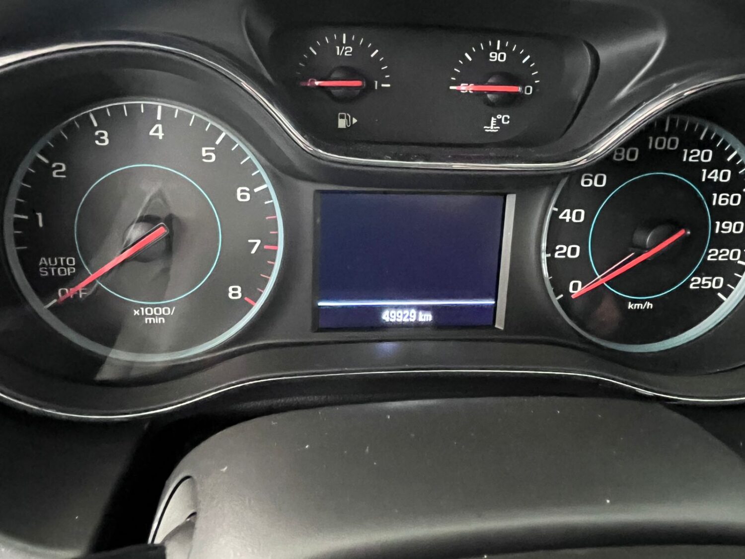 CRUZE (10)