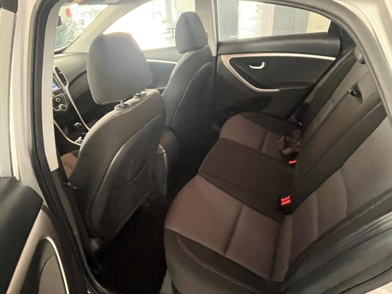 I30 (3)